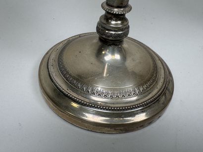 Paire de flambeaux en argent étranger 800/1000,...