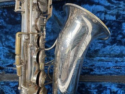 SELMER & Cie, 4 Place DANCOURT à Paris.
Saxophone...
