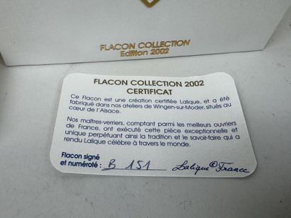 LALIQUE, France.
Flacon de parfum modèle...