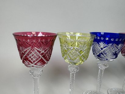 SAINT-LOUIS.
Suite de six verre en cristal...