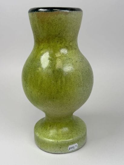 Georges JOUVE (1910–1964).
Vase with a central...