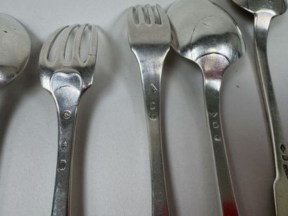 Set of 5 spoons and two forks in 950 silver,...