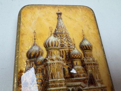 RUSSIE, École de Palekh, dans le goût de.
Boite...