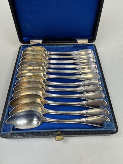 Série de 12 petites cuillères en argent 950/1000,...