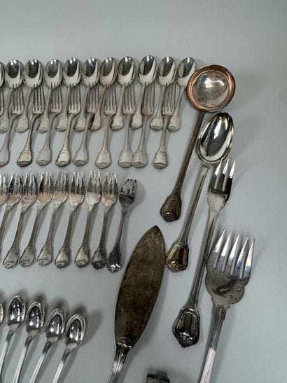 CARDEILHAC.
Importante partie de ménagère...