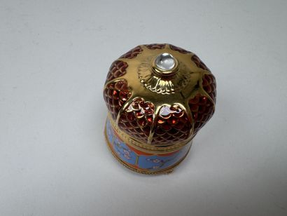 FABERGE & TFM.
A music box in the shape of...