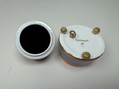 FABERGE & TFM.
A music box in the shape of...