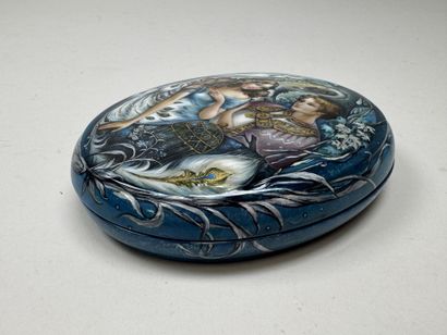 RUSSIA, Palekh School style.
Oval, domed...