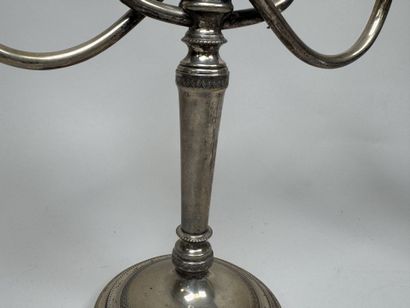 Paire de flambeaux en argent étranger 800/1000,...