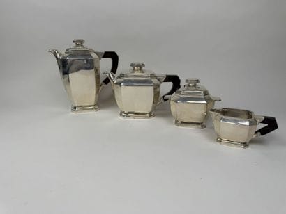 Partie de service à thé et café en argent...