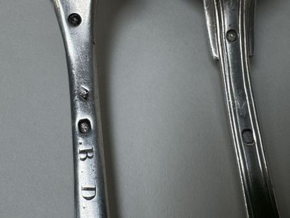 4 fourchettes et 3 cuillères en argent 950/1000,...