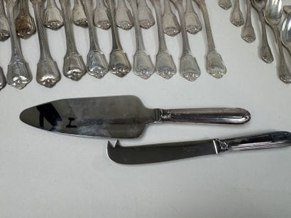 CARDEILHAC.
Importante partie de ménagère...