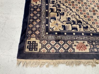 CHINA, 20th century.
Important hand-knotted...