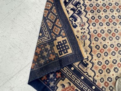 CHINA, 20th century.
Important hand-knotted...