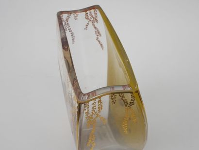 GOEBEL Artis Orbis.
Decorated glass vase...