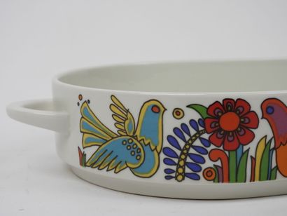VILLEROY & BOCH.
Plat à anses et pot couvert...