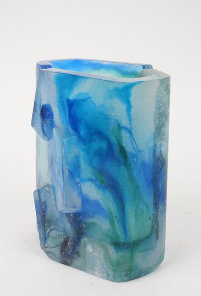 Eric SCHAMSCHULA (1925–2004).
Geometric vase...