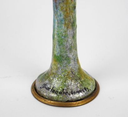 Jules SARLANDIE (1874-1936) à LIMOGES.
Vase...