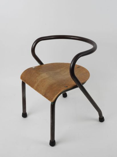 Jacques HITIER (1917-1999).
Chaise pour enfant...