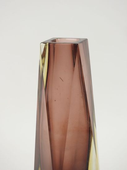 MURANO, 20th century.
Faceted 