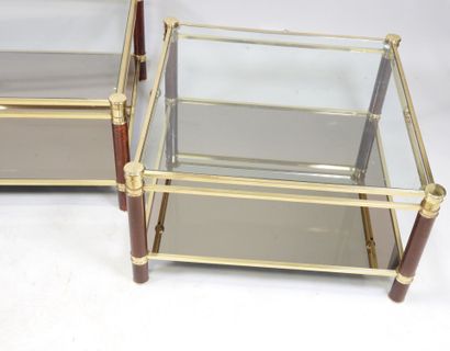 Ensemble comprenant une table basse et un...
