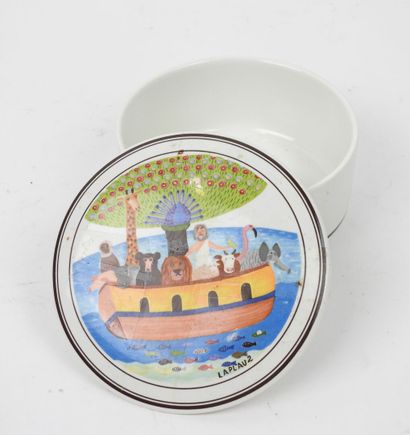 VILLEROY & BOCH.
Boite circulaire en porcelaine...
