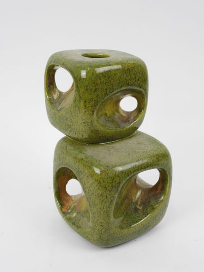 Vase soliflore en céramique émaillée verte...