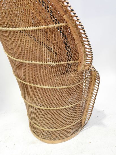 Fauteuil en rotin teinté et cannage dit 