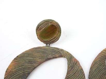 Line VAUTRIN (1913-1997), dans le goût de.
Paire...