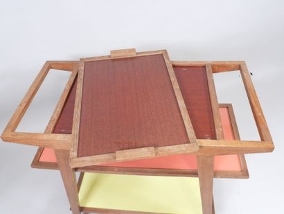 Roger GONIN (XXe).
Desserte roulante en bois...