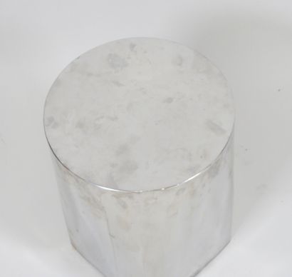 ZARA HOME.
Suite de huit tabourets en métal.
H.:...