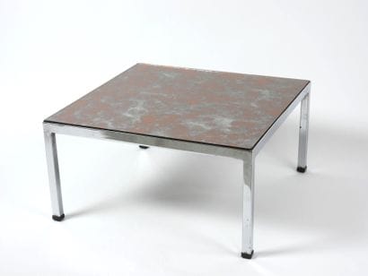Table basse carrée à structure chromée de...
