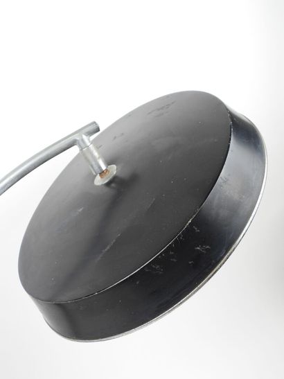 FASE.
Lampe de bureau articulée modèle 