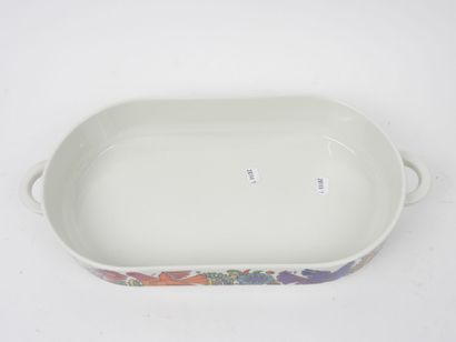 VILLEROY & BOCH.
Plat à anses et pot couvert...