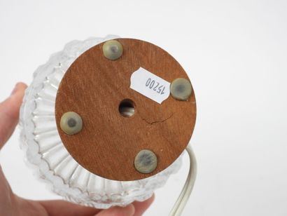 Petite lampe en teck et abat-jour circulaire...