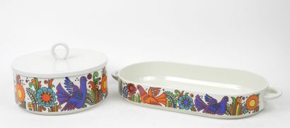 VILLEROY & BOCH.
Plat à anses et pot couvert...