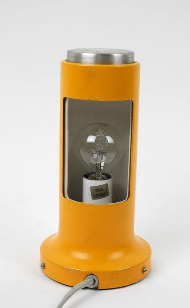 FOG & MORUPT, DANEMARK, XXe.
Lampe en métal...
