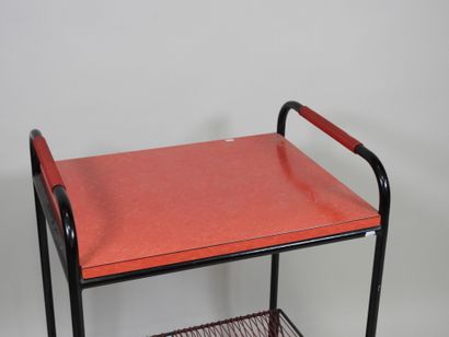 Petit meuble porte-vinyles en métal laqué...