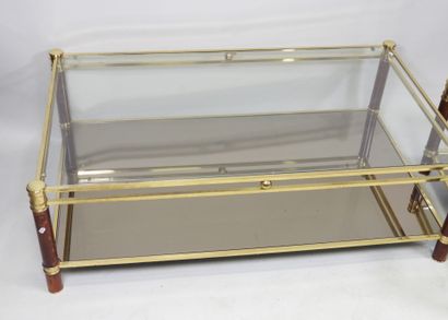 Ensemble comprenant une table basse et un...