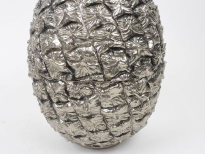 Michel DARBOIS (XXe).
Seau à glaçons en métal...