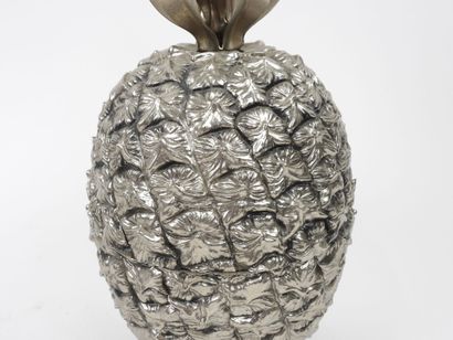 Michel DARBOIS (XXe).
Seau à glaçons en métal...