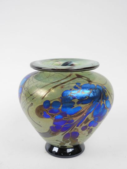 Robert PIERINI (born in 1950).
Small blown...