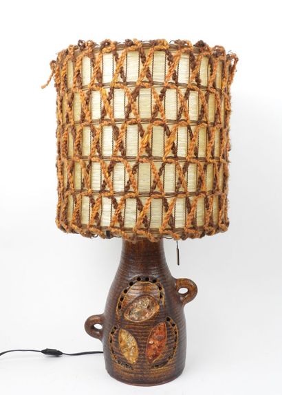 LES POTERIES D'ACCOLAY.
Lampe en céramique...