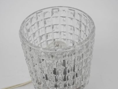 Petite lampe en teck et abat-jour circulaire...