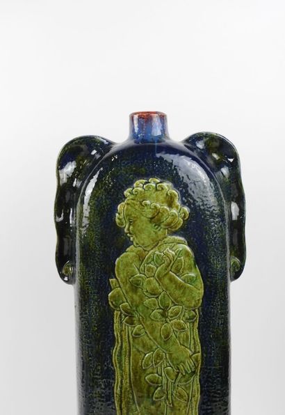 Richard GUINO (1890–1973).
Large bottle-shaped...