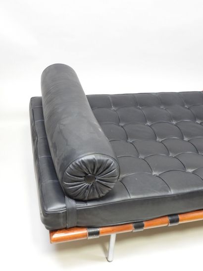 Ludwig MIES VAN DER ROHE (1886-1969),
Banquette...