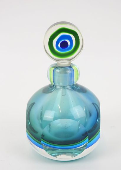 MURANO, 20th century.
Ball-shaped bottle...