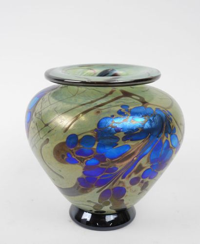 Robert PIERINI (born in 1950).
Small blown...