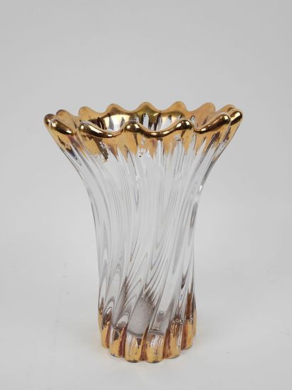 Vase with wavy edges and twisted ribs, made...