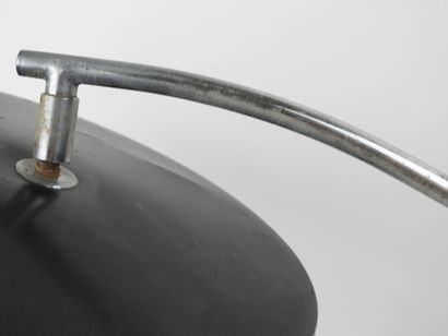 FASE.
Lampe de bureau articulée modèle 